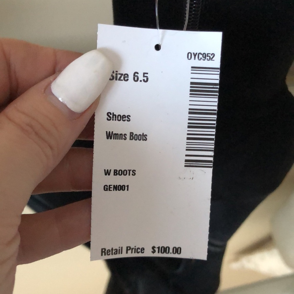 New UNISA Black Over the Knee 4” Heeled Boots - Picture 14 of 14